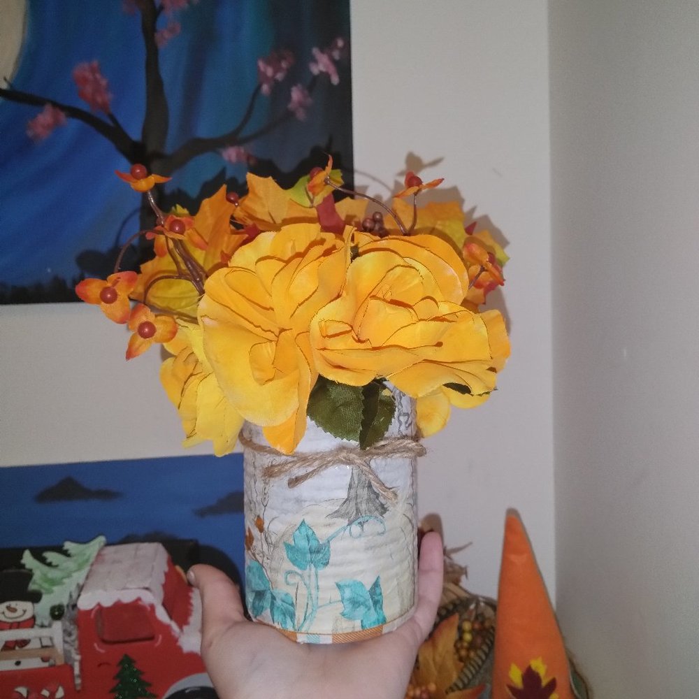 Fall flower arrangement